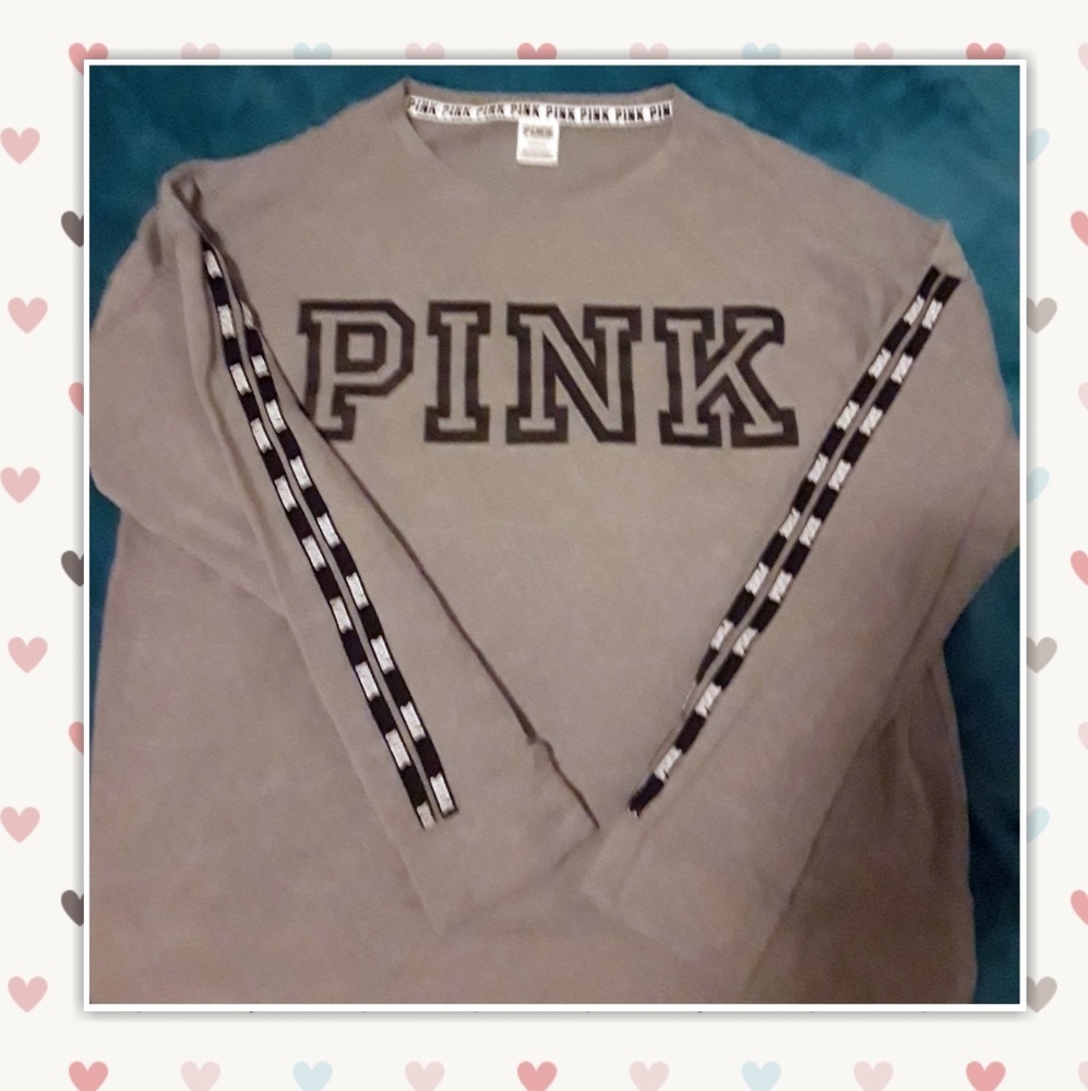 ❤Cute and Comfy VS PINK Sweatshirt Size Large ❤